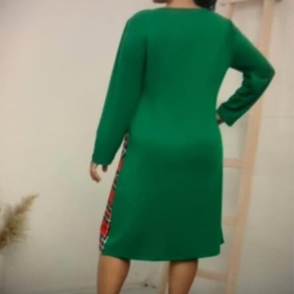 Ladies Size 2X design  dress - Picture 3 of 10